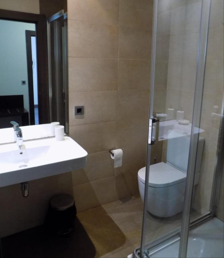 세비야 Residencia Viriato 호스텔 외부 사진